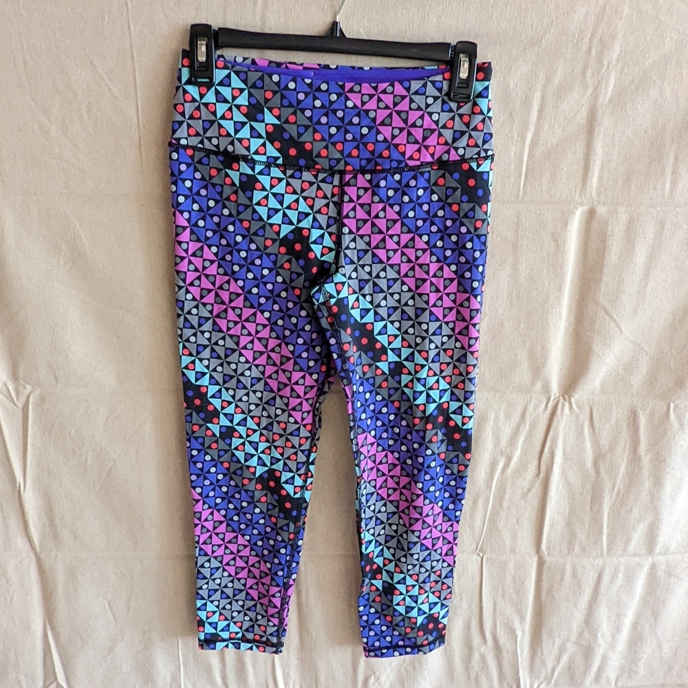 Victoria's Secret Knockout Capri, Size Small